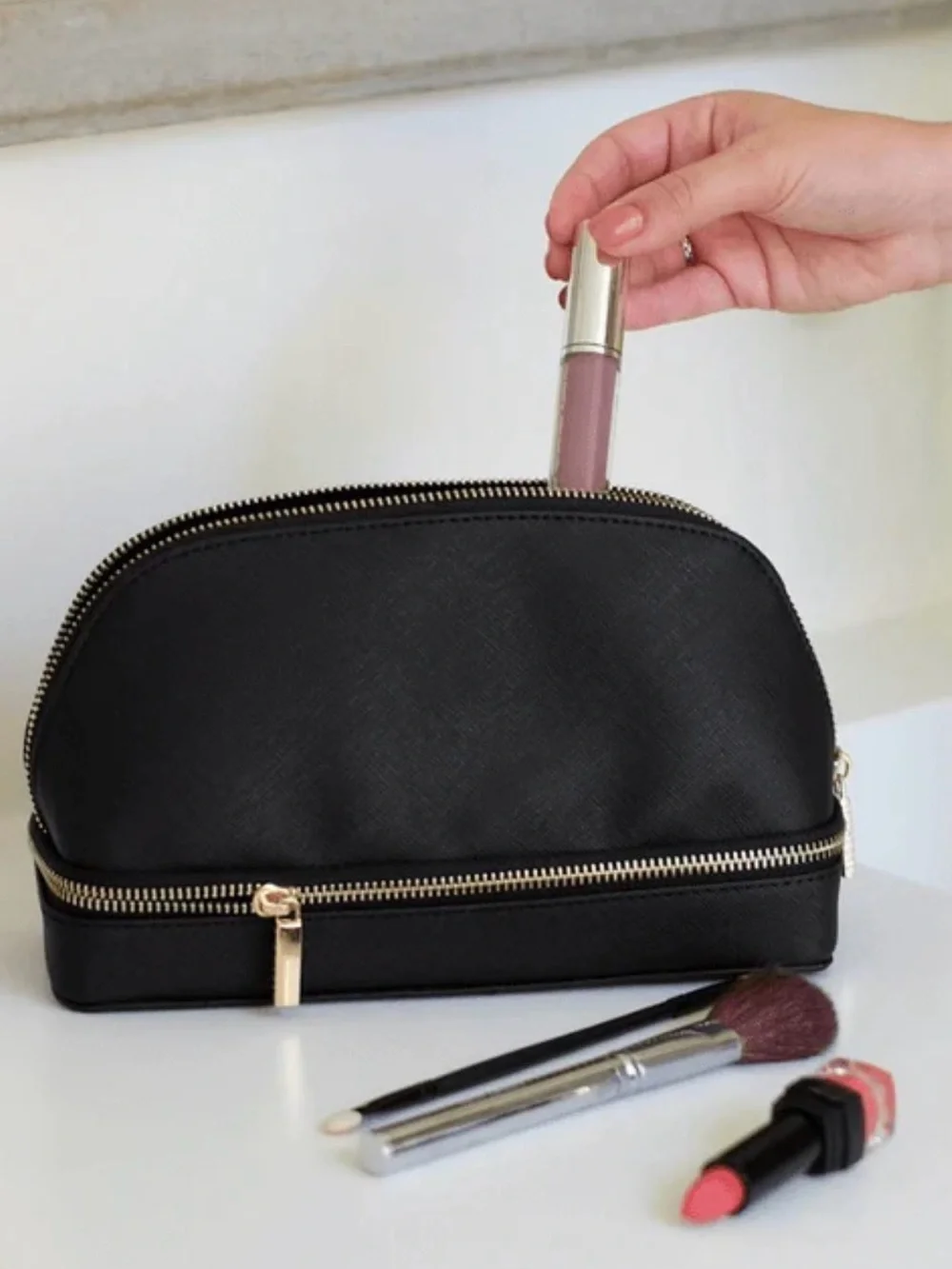 STACKERS Black Double-Zip Makeup Bag with Brush Storage travel case NWT pleather